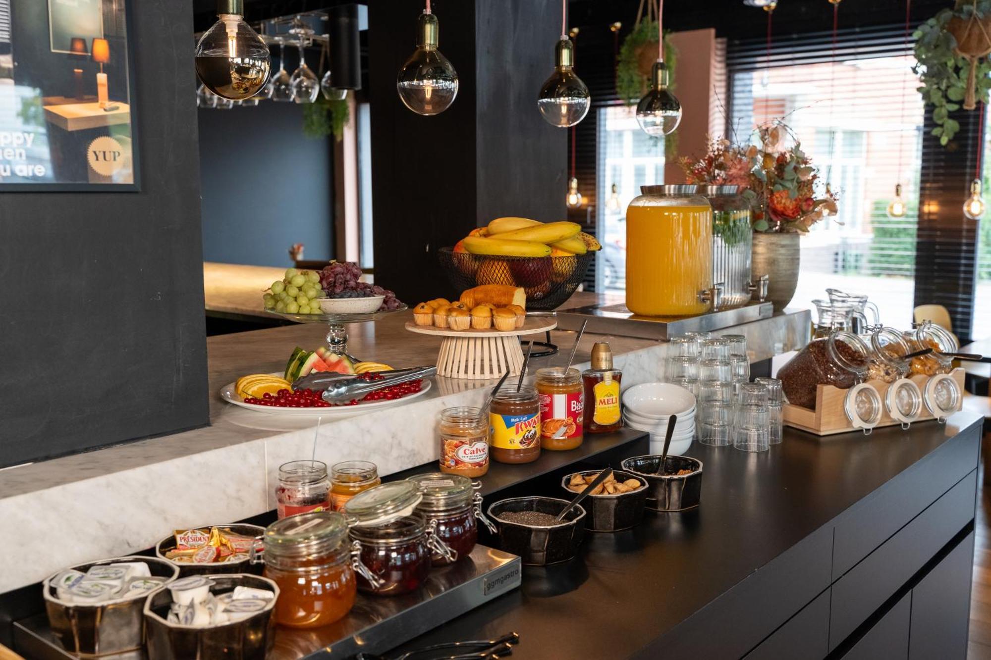 Ibis Styles Hasselt City Centre Eksteriør billede